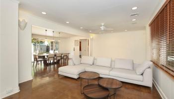 1116  Kealaolu Ave Kahala Area, Diamond Head home - photo 5 of 25