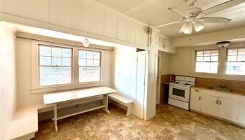 1118 15th Ave Honolulu - Multi-family - photo 4 of 20