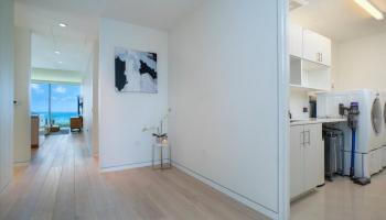 1118 Ala Moana Blvd Honolulu - Rental - photo 2 of 25