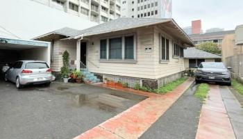 1119 Young Street Honolulu - Multi-family - photo 1 of 18