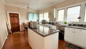 1119 Young Street Honolulu - Multi-family - photo 3 of 18