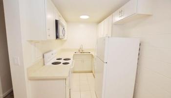 1120 Hassinger St Honolulu - Rental - photo 5 of 20