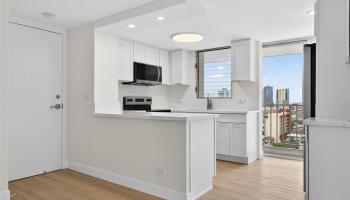 Wilder Regent condo # 1000B, Honolulu, Hawaii - photo 4 of 20