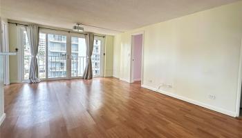 Wilder Regent condo # 900B, Honolulu, Hawaii - photo 2 of 19