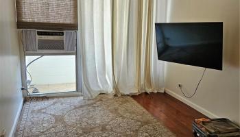 Kaahumanu Plaza condo # 1104, Honolulu, Hawaii - photo 4 of 9