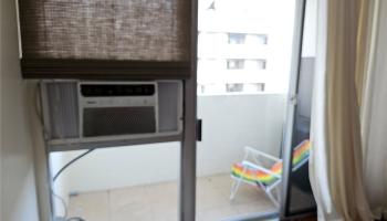 Kaahumanu Plaza condo # 1104, Honolulu, Hawaii - photo 5 of 9