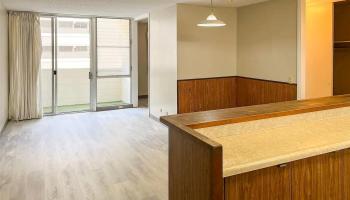 Kaahumanu Plaza condo # 803, Honolulu, Hawaii - photo 1 of 14