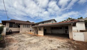 1124 16th Ave Honolulu - Rental - photo 1 of 15