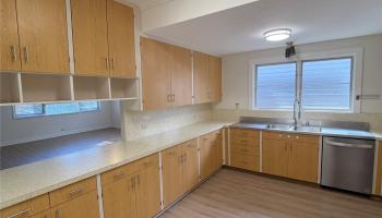 1124 16th Ave Honolulu - Rental - photo 5 of 15