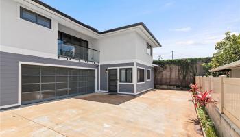 1124  Kilani Ave Wahiawa Area,  home - photo 1 of 15