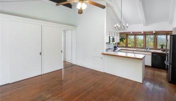 1129  Koloa Street Kahala Area, Diamond Head home - photo 6 of 25