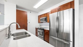 1133 Waimanu condo # 804, Honolulu, Hawaii - photo 6 of 18