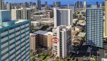 Wilder Terrace condo # 801, Honolulu, Hawaii - photo 3 of 15