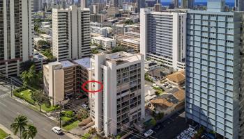 Wilder Terrace condo # 801, Honolulu, Hawaii - photo 4 of 15