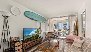 Wilder Terrace condo # 801, Honolulu, Hawaii - photo 6 of 15