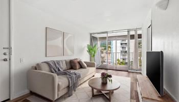 Wilder Terrace condo # 801, Honolulu, Hawaii - photo 4 of 21