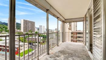 Wilder Terrace condo # 801, Honolulu, Hawaii - photo 6 of 21