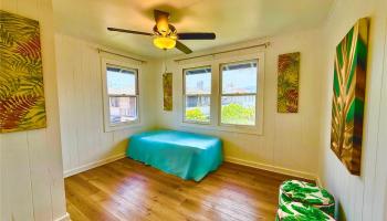 1142  Kamaile Street Kakaako, Honolulu home - photo 4 of 24