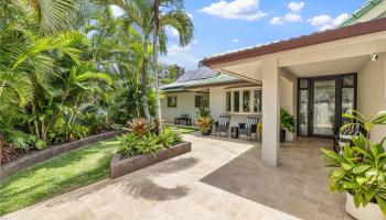 1146 Leilipoa Way Queens Gate, Hawaii Kai home - photo 3 of 25 1146 Leilipoa Way Queens Gate, Hawaii Kai home - photo 3 of 25