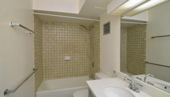 1147 Ala Napunani Street Honolulu - Rental - photo 5 of 10