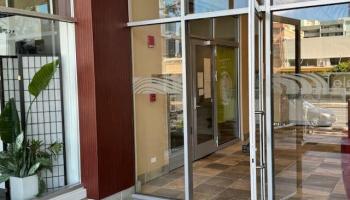 1150 S King St Honolulu Oahu commercial real estate photo2 of 6