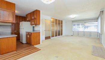 1157 Ala Aloalo Street Salt Lake, Honolulu home - photo 6 of 25