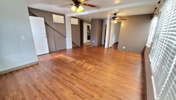 1164 Hoihoi Ave Wahiawa - Rental - photo 2 of 9