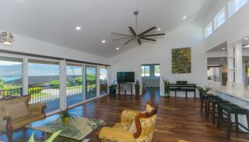 117 Poipu Drive Koko Kai, Hawaii Kai home - photo 4 of 18 117 Poipu Drive Koko Kai, Hawaii Kai home - photo 4 of 18
