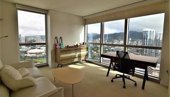1177 Queen Street Honolulu - Rental - photo 4 of 8 1177 Queen Street Honolulu - Rental - photo 4 of 8