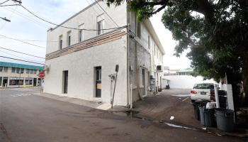 1178 N King St Honolulu Oahu commercial real estate photo4 of 15