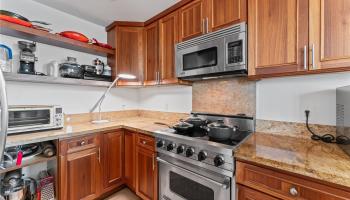 The Pinnacle Honolulu condo # 12B, Honolulu, Hawaii - photo 6 of 25