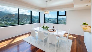 The Pinnacle Honolulu condo # 22, Honolulu, Hawaii - photo 5 of 25