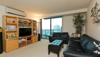 Capitol Place condo # 1403, Honolulu, Hawaii - photo 3 of 16