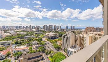 Capitol Place condo # 3012, Honolulu, Hawaii - photo 5 of 25