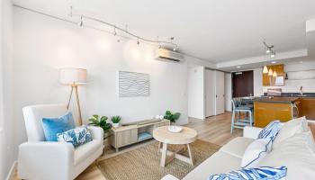 Capitol Place condo # 3405, Honolulu, Hawaii - photo 3 of 25