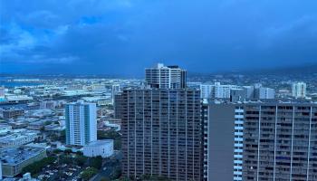1200 Queen Emma Street Honolulu - Rental - photo 5 of 6