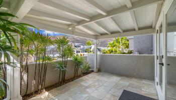 1201  Kaeleku Street Kalama Valley, Hawaii Kai home - photo 4 of 25