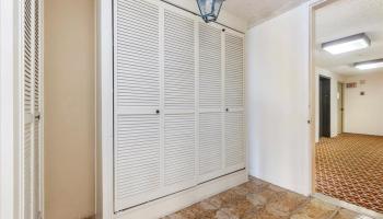 Wilder At Piikoi condo # 2006, Honolulu, Hawaii - photo 5 of 20