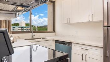 Wilder At Piikoi condo # 2006, Honolulu, Hawaii - photo 6 of 20