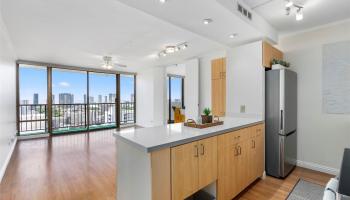 Wilder At Piikoi condo # 2404, Honolulu, Hawaii - photo 4 of 25