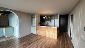 1201 Wilder Ave Honolulu - Rental - photo 3 of 18