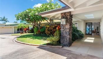 120 & 128  Hanapepe Loop Koko Kai, Hawaii Kai home - photo 2 of 25