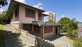 1207 Lilo Place Makiki Heights, Honolulu home - photo 2 of 22 1207 Lilo Place Makiki Heights, Honolulu home - photo 2 of 22