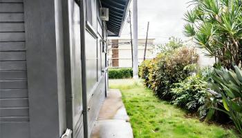 1208  School Street Kamehameha Heights, Honolulu home - photo 4 of 13