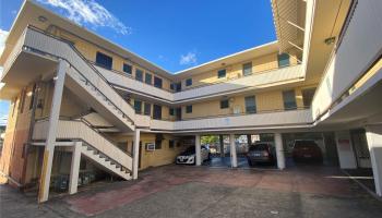 1209 10th Ave Honolulu - Rental - photo 1 of 15