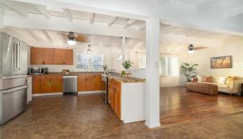 1209  Mokapu Blvd Kalaheo Hillside, Kailua home - photo 3 of 24