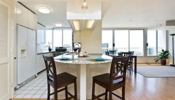 Honolulu Park Place condo # 4002, Honolulu, Hawaii - photo 4 of 25