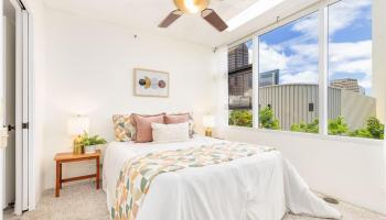 Honolulu Park Place condo # 505, Honolulu, Hawaii - photo 4 of 24