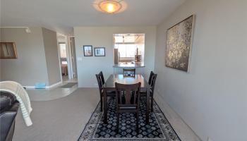 Banyan Tree Plaza condo # 1206, Honolulu, Hawaii - photo 4 of 21