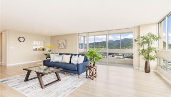 Banyan Tree Plaza condo # 3106, Honolulu, Hawaii - photo 4 of 25